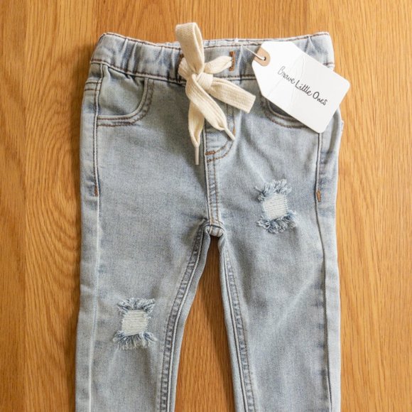NWT Brave Little Ones 18-24m Distressed Jeans - Picture 1 of 2